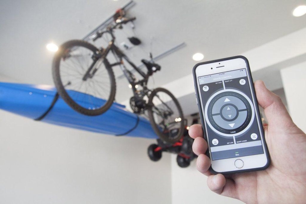 The World's First Smart Hoist Makes Overhead Garage Storage SuperSimple