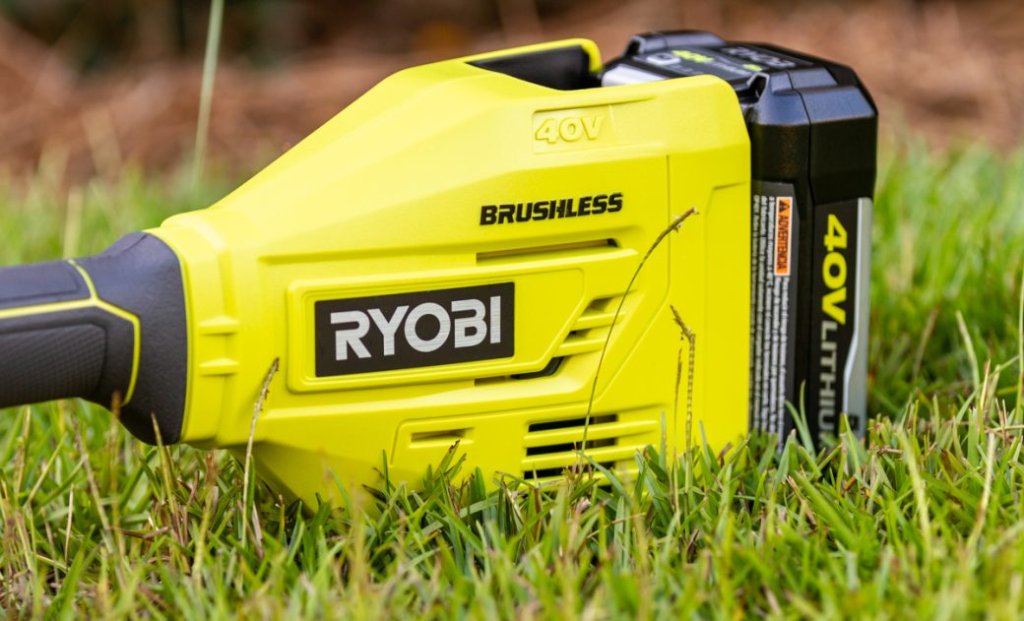 Hands On The Ryobi Outdoor 40v Brushless Expand It System Garagespot