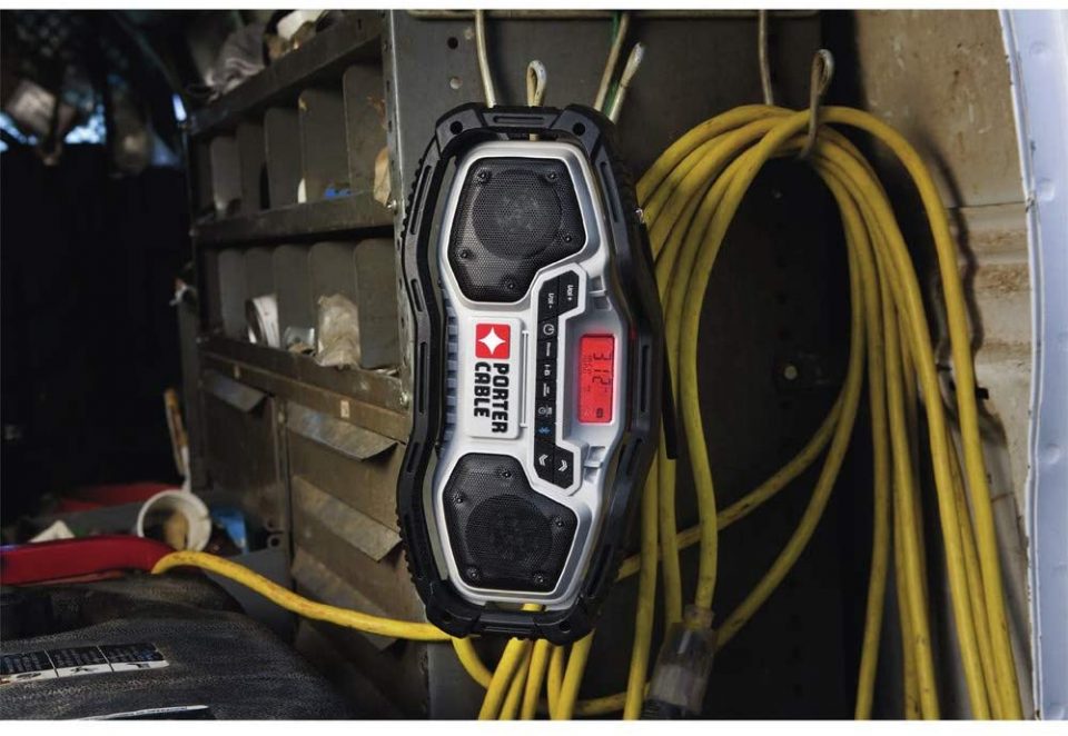 Best Garage Radios to Listen to Your Tunes [2022 Review] - GarageSpot