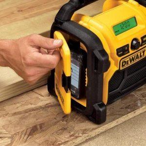 dewalt garage radio