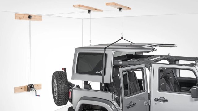6 Best Jeep Hardtop Hoists To Help You Go Topless GarageSpot 6 Best Jeep Hardtop Hoists To Help You Go Topless GarageSpot