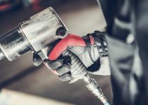 7 Best Mechanic Gloves to Keep You Safe on the Job